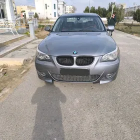 BMW E60 2003