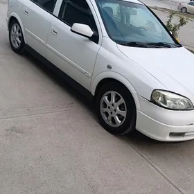 Opel Astra 2003