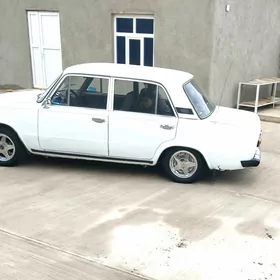 Lada 2104 1981