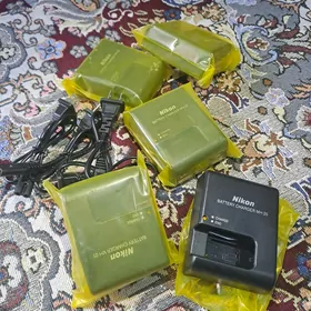 Nikon MH-25 Charger