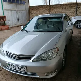 Toyota Camry 2003