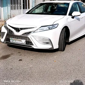 Toyota Camry 2020