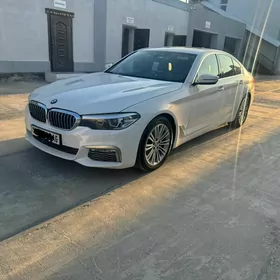 BMW 530 2019