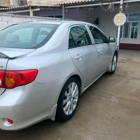 Toyota Camry 2010