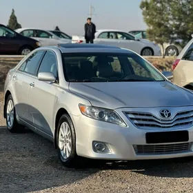 Toyota Camry 2011