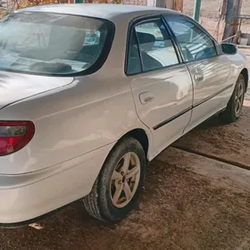 Toyota Carina 1993