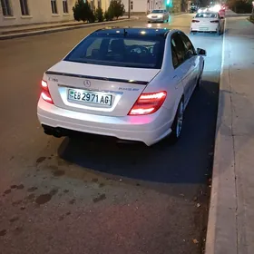 Mercedes-Benz C350 2008