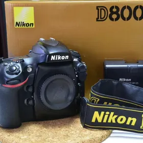 Nikon D800