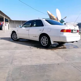 Toyota Camry 1998