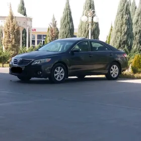 Toyota Camry 2010