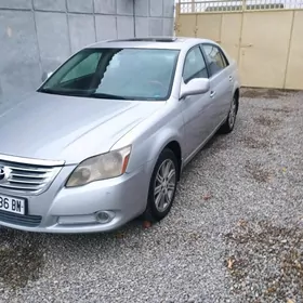 Toyota Avalon 2005