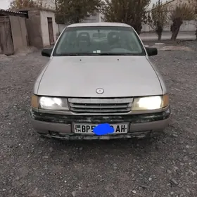 Opel Vectra 1992