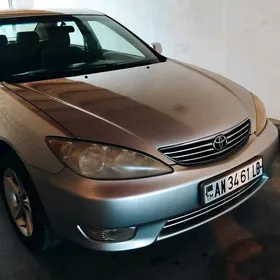 Toyota Camry 2005