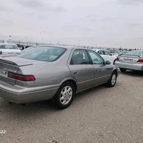 Toyota Camry 1999