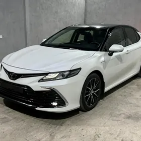 Toyota Camry 2023