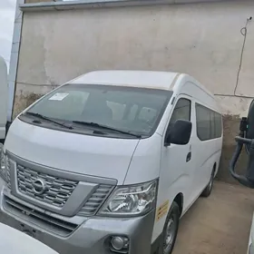 Nissan Urvan 2020