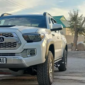 Toyota Tacoma 2019