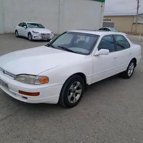 Toyota Camry 1992