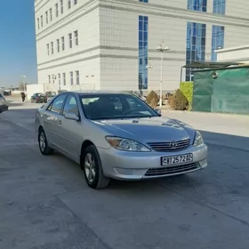 Toyota Camry 2003