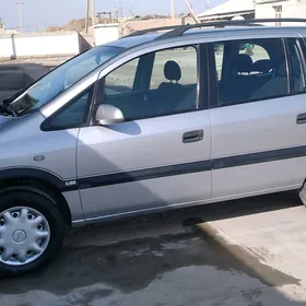 Opel Zafira 2002