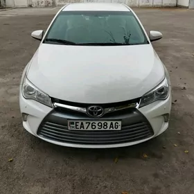 Toyota Camry 2016