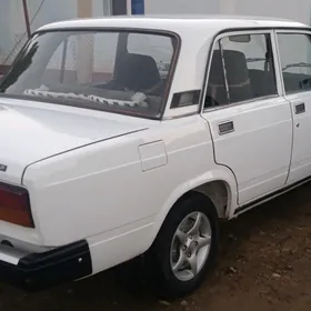 Lada 2107 2000