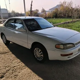 Toyota Camry 1992