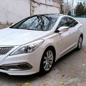 Hyundai Azera 2016