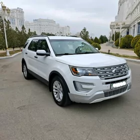 Ford Explorer 2017