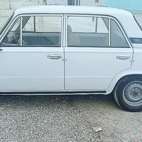 Lada 2104 1982