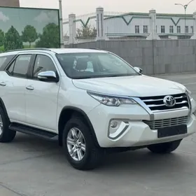 Toyota Fortuner 2018