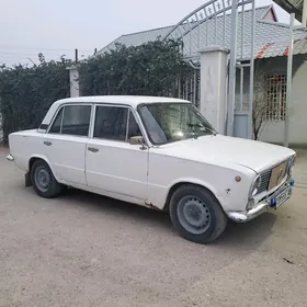 Lada 2104 1980