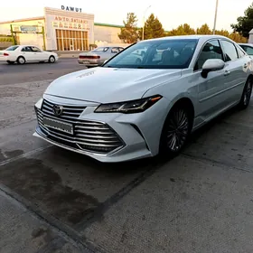 Toyota Avalon 2019