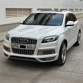 Audi Q7 2011