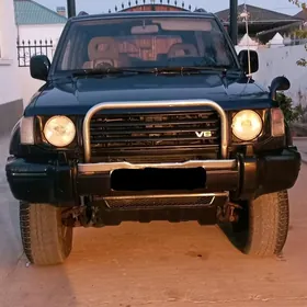 Mitsubishi Pajero 1994