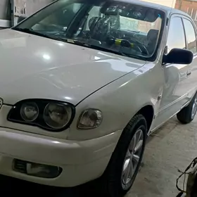 Toyota Corolla 2000