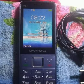 Maxfone V17