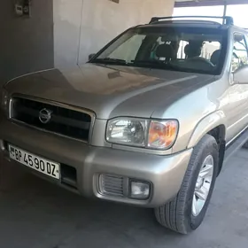 Nissan Pathfinder 2003