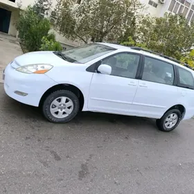 Toyota Sienna 2006