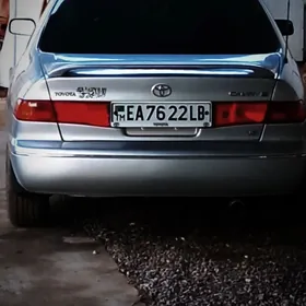 Toyota Camry 2000