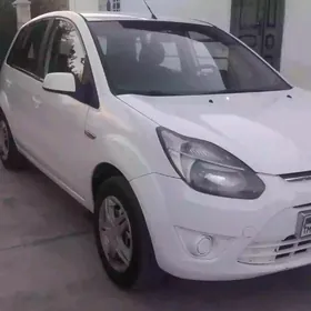 Ford Figo 2012