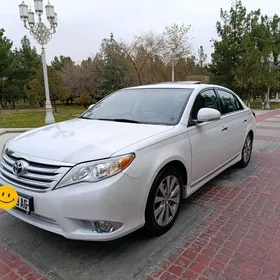 Toyota Avalon 2011