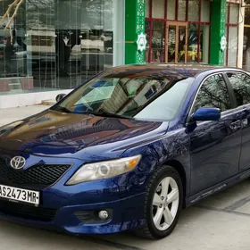 Toyota Camry 2010