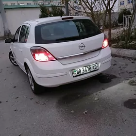 Opel Astra 2008