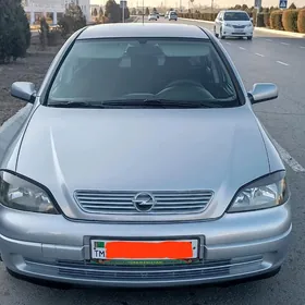 Opel Astra 2003