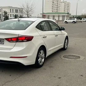 Hyundai Elantra 2018