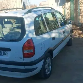 Opel Zafira 2001