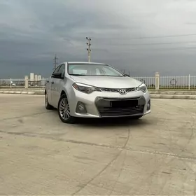 Toyota Corolla 2015