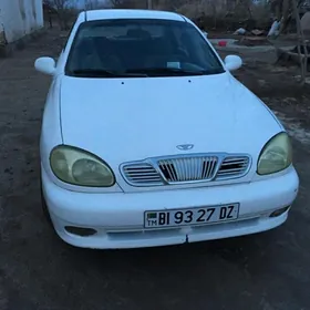 Daewoo Lanos 1999