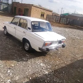 Lada 2103 1982